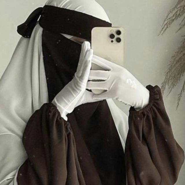 ليل العشاق والسعر جروب واتساب